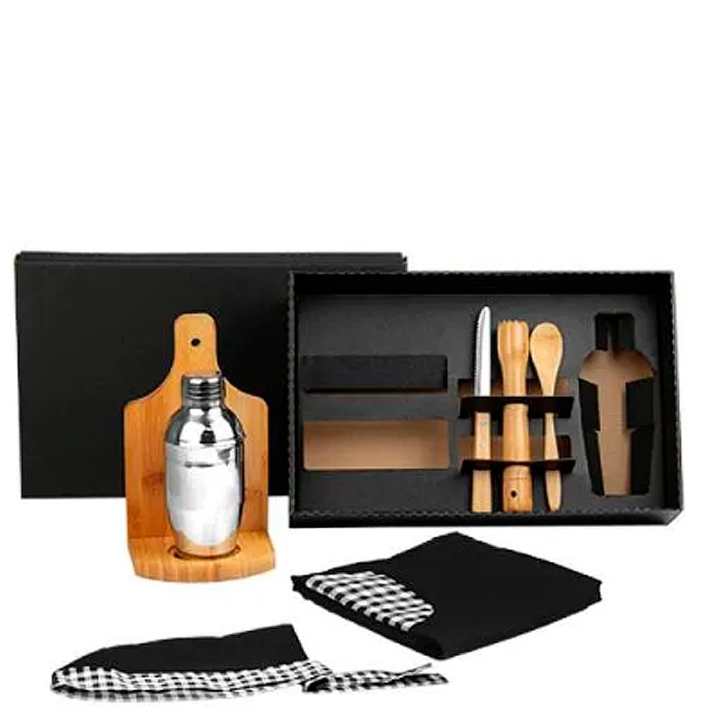 KIT PARA CAIPIRINHA EM BAMBU COM AVENTAL E BANDANA 8 PÇS